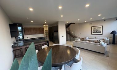 Casa en Renta Amueblada Altozano, Terraza, AC en Recámaras