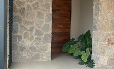 Casa en Renta Amueblada Altozano, Terraza, AC en Recámaras