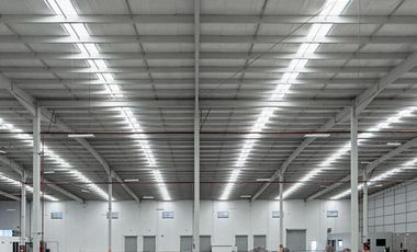 Bodega en renta de 3,300 m2 en Querétaro
