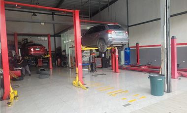 VENDO NEGOCIO DE TALLER OPERATIVO DE MECANICA CON EXCELENTE UBICACIÓN