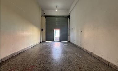 LAVALLOL 1323, entre Alvear y Jofré, Isidro Casanova