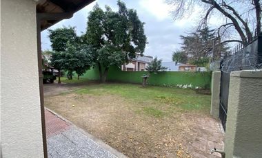 CASTELAR SUR CHALET EN VENTA PALMERO 2800