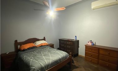 CASTELAR SUR CHALET EN VENTA PALMERO 2800