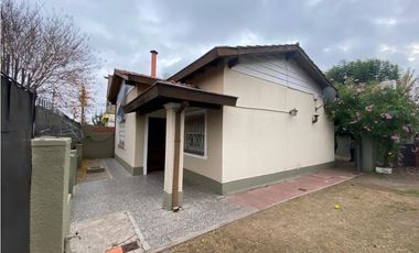 CASTELAR SUR CHALET EN VENTA PALMERO 2800