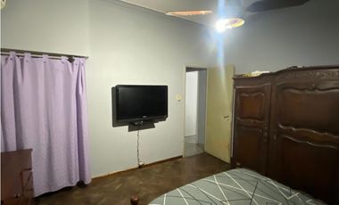 CASTELAR SUR CHALET EN VENTA PALMERO 2800