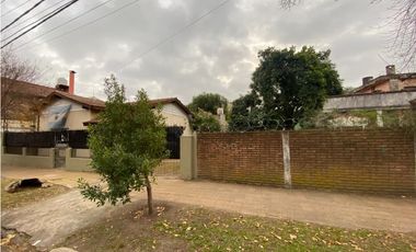 CASTELAR SUR CHALET EN VENTA PALMERO 2800