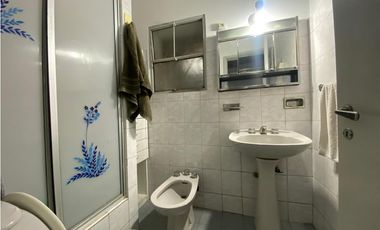 CASTELAR SUR CHALET EN VENTA PALMERO 2800