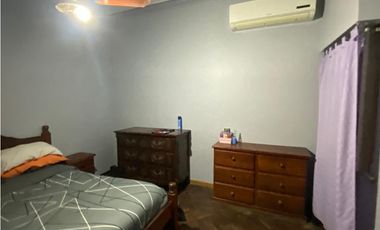 CASTELAR SUR CHALET EN VENTA PALMERO 2800