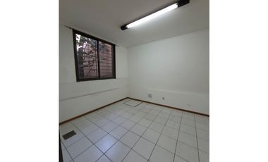 OFICINA EN ALQUILER