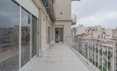 VENTA DEPTO DUPLEX 8 AMBIENTES RECOLETA A RECICLAR