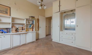 VENTA DEPTO DUPLEX 8 AMBIENTES RECOLETA A RECICLAR