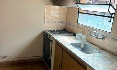 Chalet en alquiler en Burzaco Este