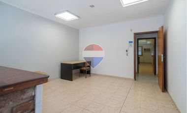 VENTA GALPON 3.500 m2 CUB. y TERRENO 40.000 m2
