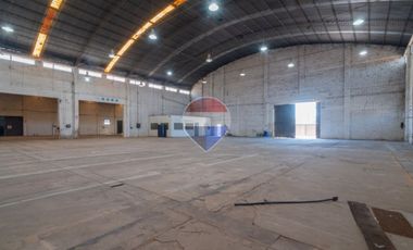 ALQUILA GRAN GALPON 3.500 m2 CON TERRENO 30.000 m2