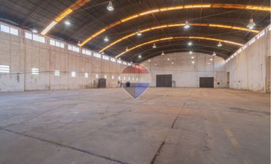 ALQUILA GRAN GALPON 3.500 m2 CON TERRENO 30.000 m2