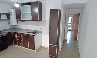 Departamento 2 ambb en alquiler c/ cochera en Villa Luzuriaga
