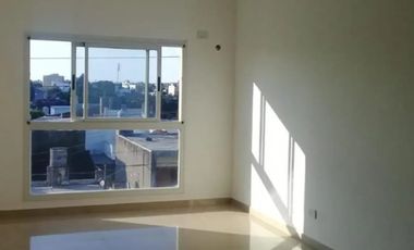 Departamento 2 ambb en alquiler c/ cochera en Villa Luzuriaga