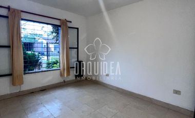 Casa en alquiler c/ cochera en General Güemes