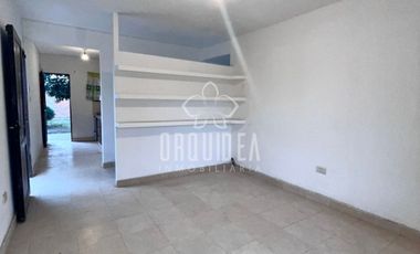 Casa en alquiler c/ cochera en General Güemes