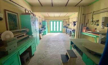 CASA VENTA EN BANFIELD DOS PLANTAS CON PATIO