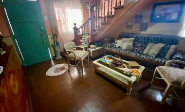CASA VENTA EN BANFIELD DOS PLANTAS CON PATIO