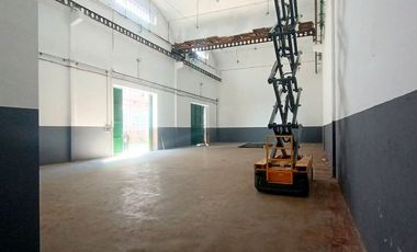 Alquiler Galpón Deposito 700m2 Quilmes