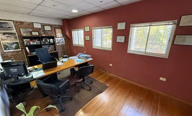 VENTA GALPON CON OFICINAS B PUEYRREDON