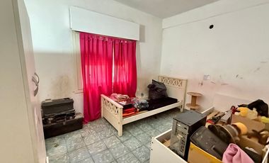 Casa 5 amb en venta, 4 dormitorios y local
