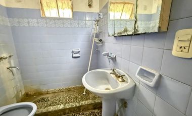 Casa 5 amb en venta, 4 dormitorios y local