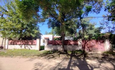 VENTA CASA 4 DORMITORIOS EN COLASTINE NORTE