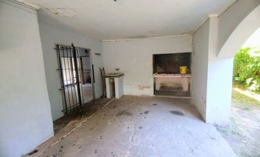 VENTA CASA 4 DORMITORIOS EN COLASTINE NORTE