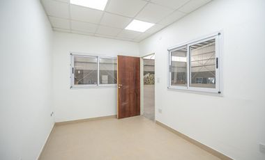 Alquiler Galpón / nave -Polo Industrial Spegazzini
