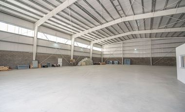 Alquiler Galpón / nave -Polo Industrial Spegazzini