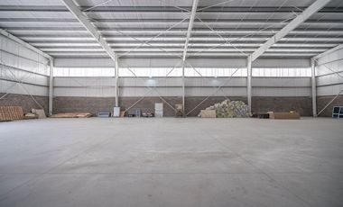 Alquiler Galpón / nave -Polo Industrial Spegazzini