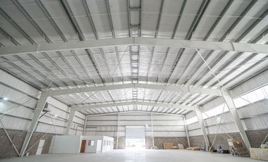 Alquiler Galpón / nave -Polo Industrial Spegazzini