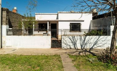 Venta Galpon con Casa