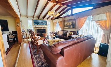 Casa en Venta en Jardines del Lago