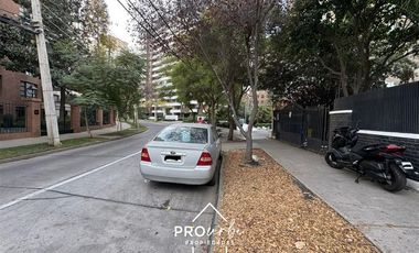 Casa en Arriendo en Entre Apoquindo y San Francisco de Asis