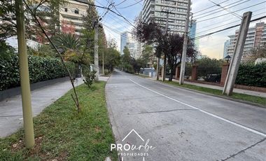 Casa en Arriendo en Entre Apoquindo y San Francisco de Asis