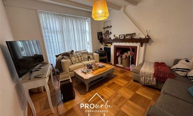 Casa en Arriendo en Entre Apoquindo y San Francisco de Asis