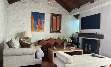 Casa en Arriendo en Metro Los Domínicos