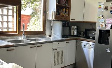 Casa en Arriendo en Metro Los Domínicos