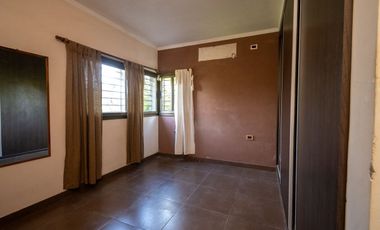 Moderna propiedad de 2 dorm en Lomas de San José