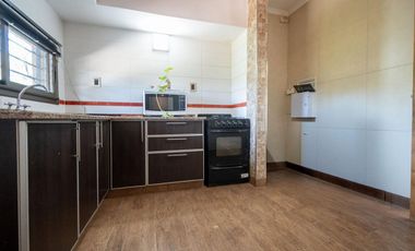Moderna propiedad de 2 dorm en Lomas de San José