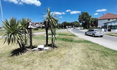 Casa de 7 ambientes en reserva Atlántida