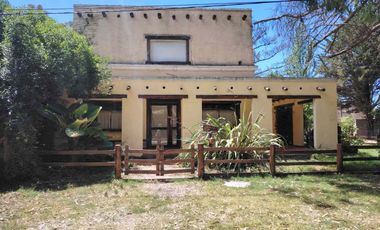 Casa de 7 ambientes en reserva Atlántida