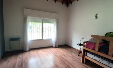 Casa Quinta Acceso Sur, Mercedes Perfecto Estado