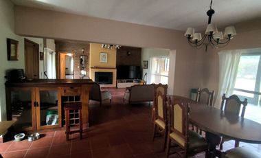 Casa Quinta Acceso Sur, Mercedes Perfecto Estado