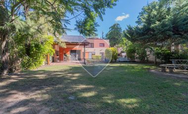 Casa Quinta en venta en Club Náutico Ubajay