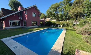 Venta Casa La Leonor B Cerrado Hurlingham CREDITO